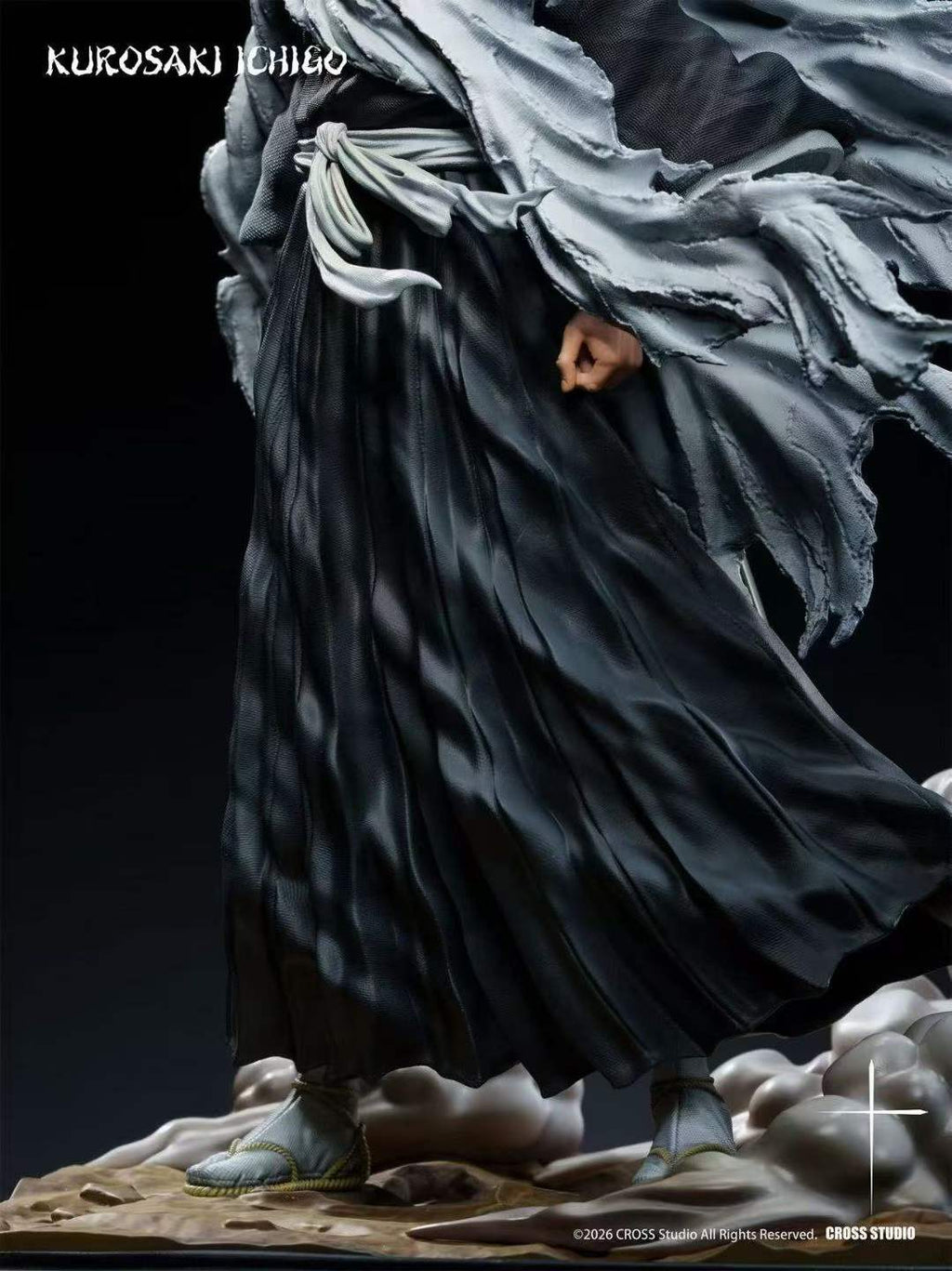 `1/6 Scale Emerging Blur - Mask Ichigo Limited GK Statue`