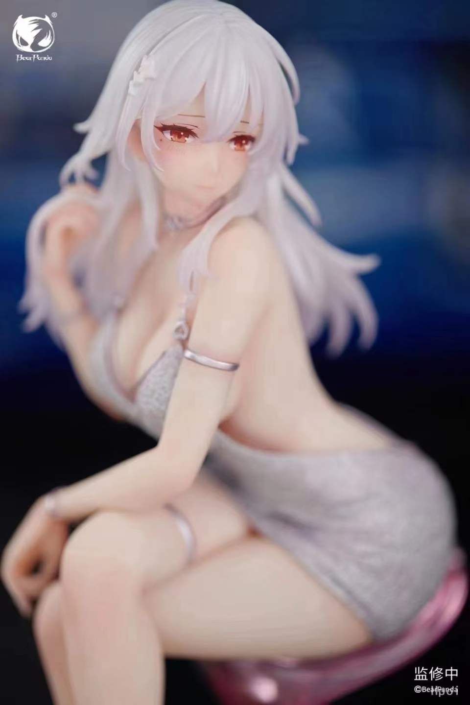 `1/6 Scale BearPanda × FeintHear Dress Series Selena Figure With Eye-Tracking Eyes`