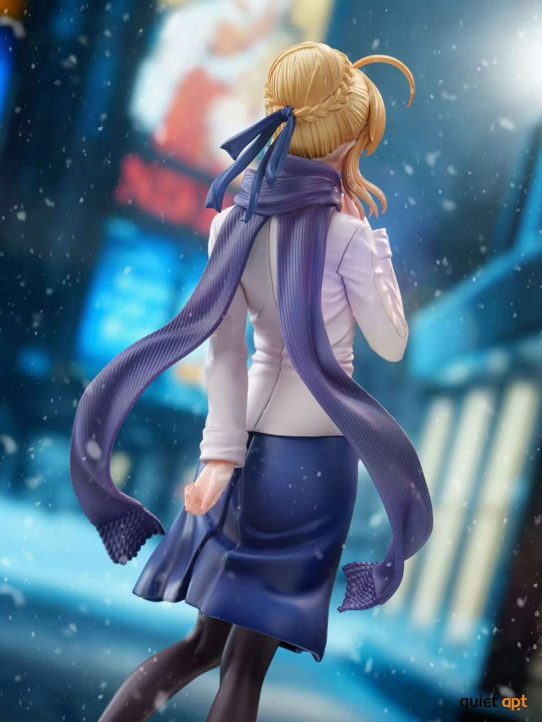 `1/6 Scale Artoria Pendragon Saber Winter Night Limited GK Statue`