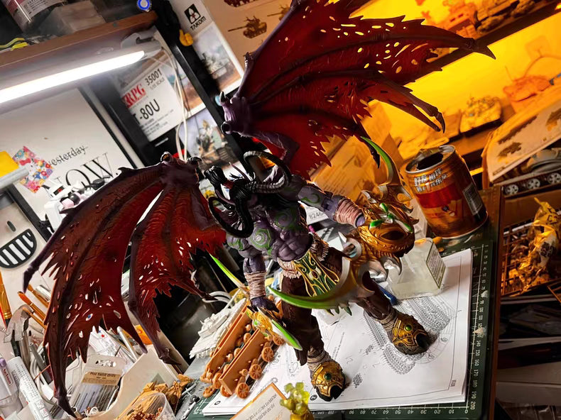 World of Warcraft Illidan Stormrage Demon Hunter GK Figure 30CM Movable Joints Bonus Accessories In‑Stock Statue Gift