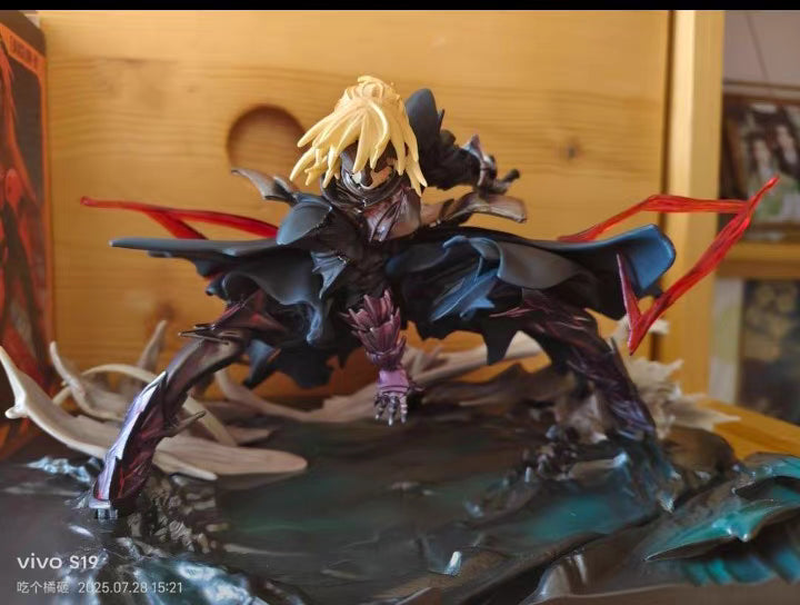 Fate Series Limited Edition Black Saber Altria GK Figure 17CM Scene Version In‑Stock Statue